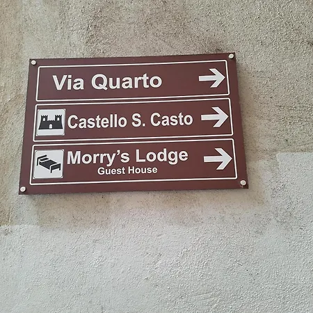 Guest house Morry's *